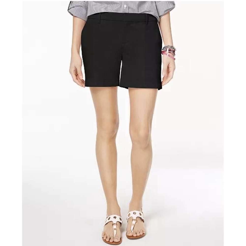 Tommy Hilfiger Hollywood Black Chino Shorts Womens Size 2 5 Inch Inseam J8SW0238